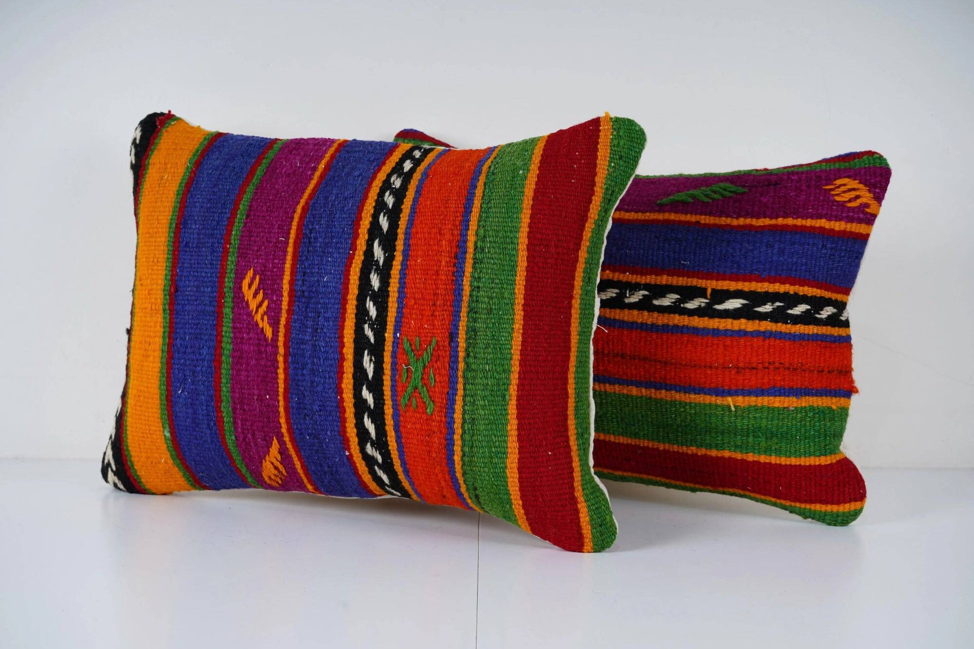 Set of 2 vintage kilim cushion covers 33x51 cm