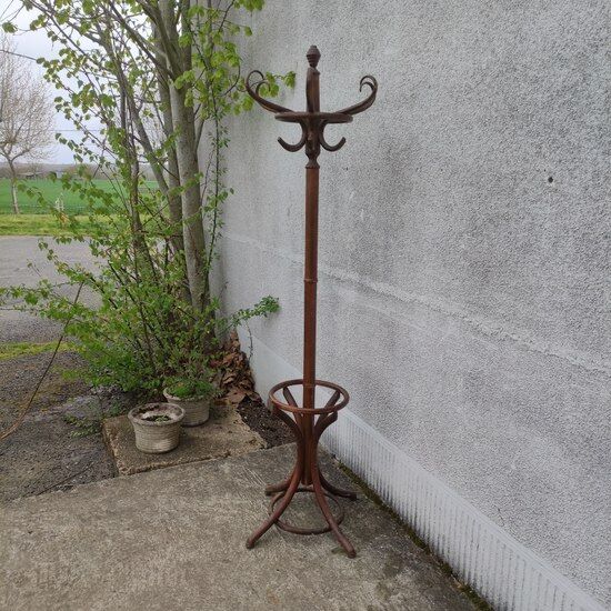 Porte-manteau, perroquet