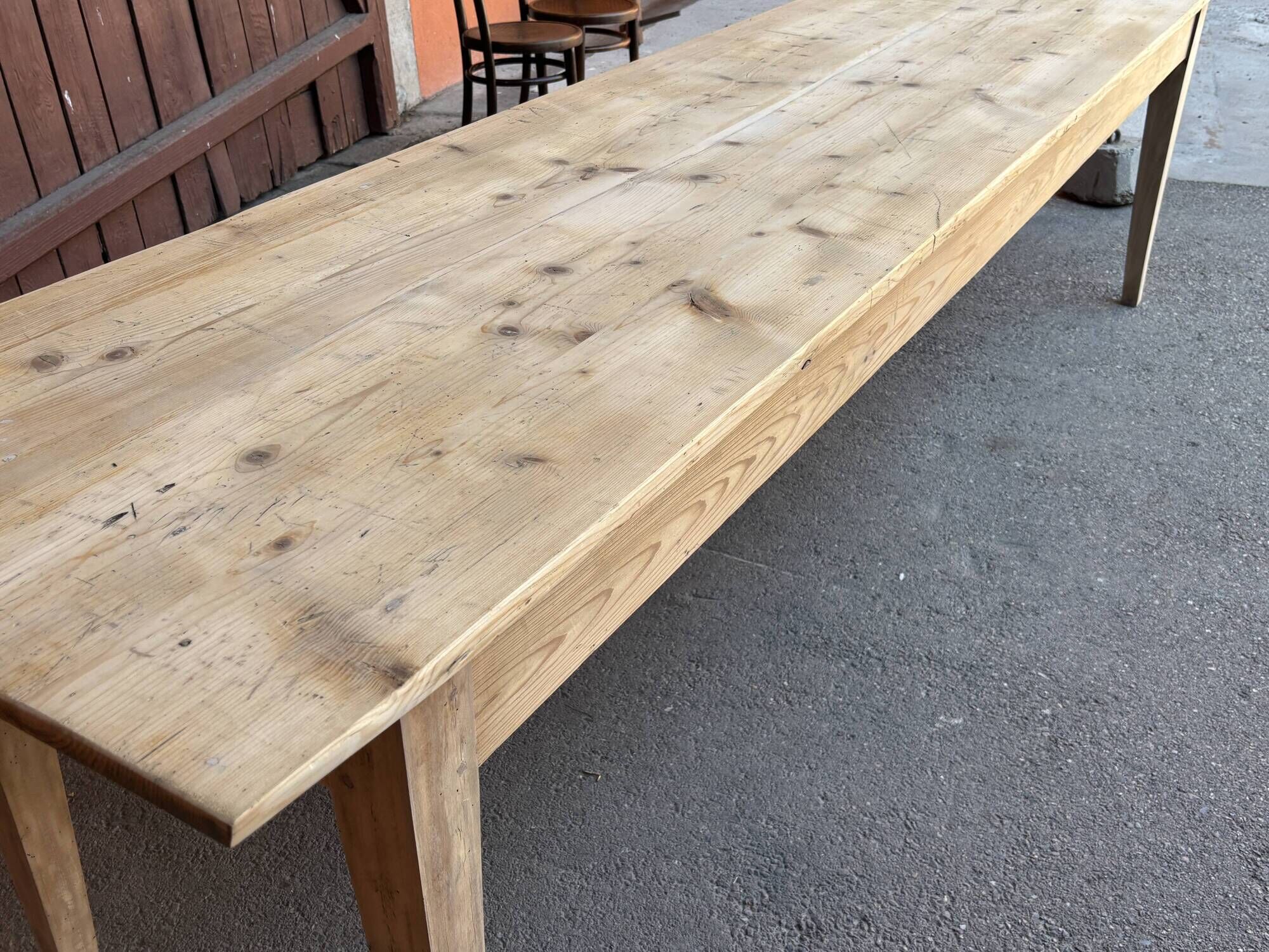Very large farmhouse table 300 cm in fir from 1900, natural raw wood brewery.