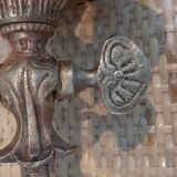 Applique murale en bronze avec tulipe XIXeme