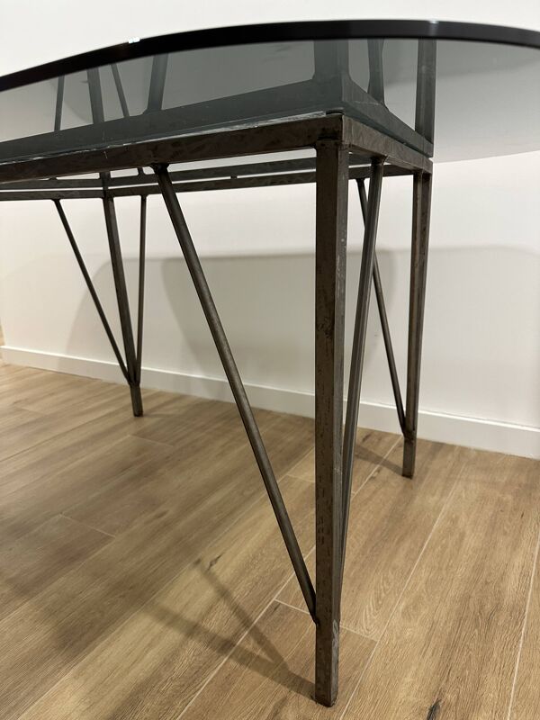 Bureau postmoderne des années 1980, Autriche