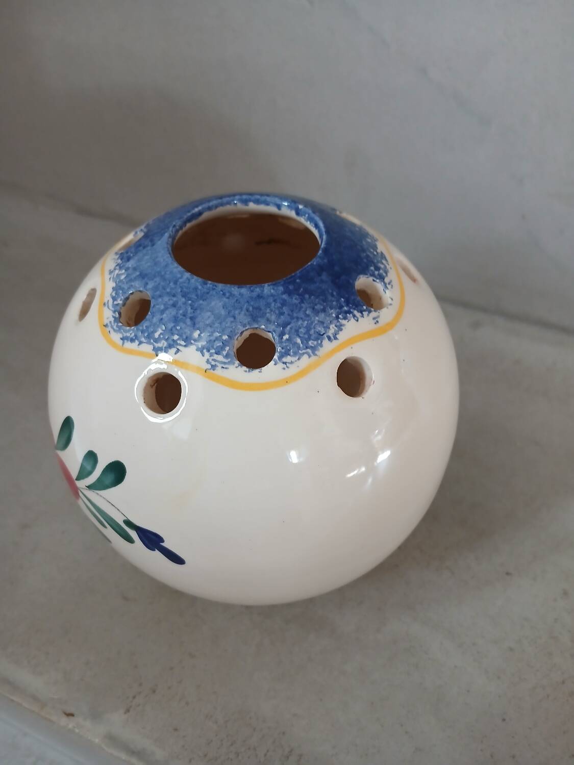 Breton ceramic vase / flower pick