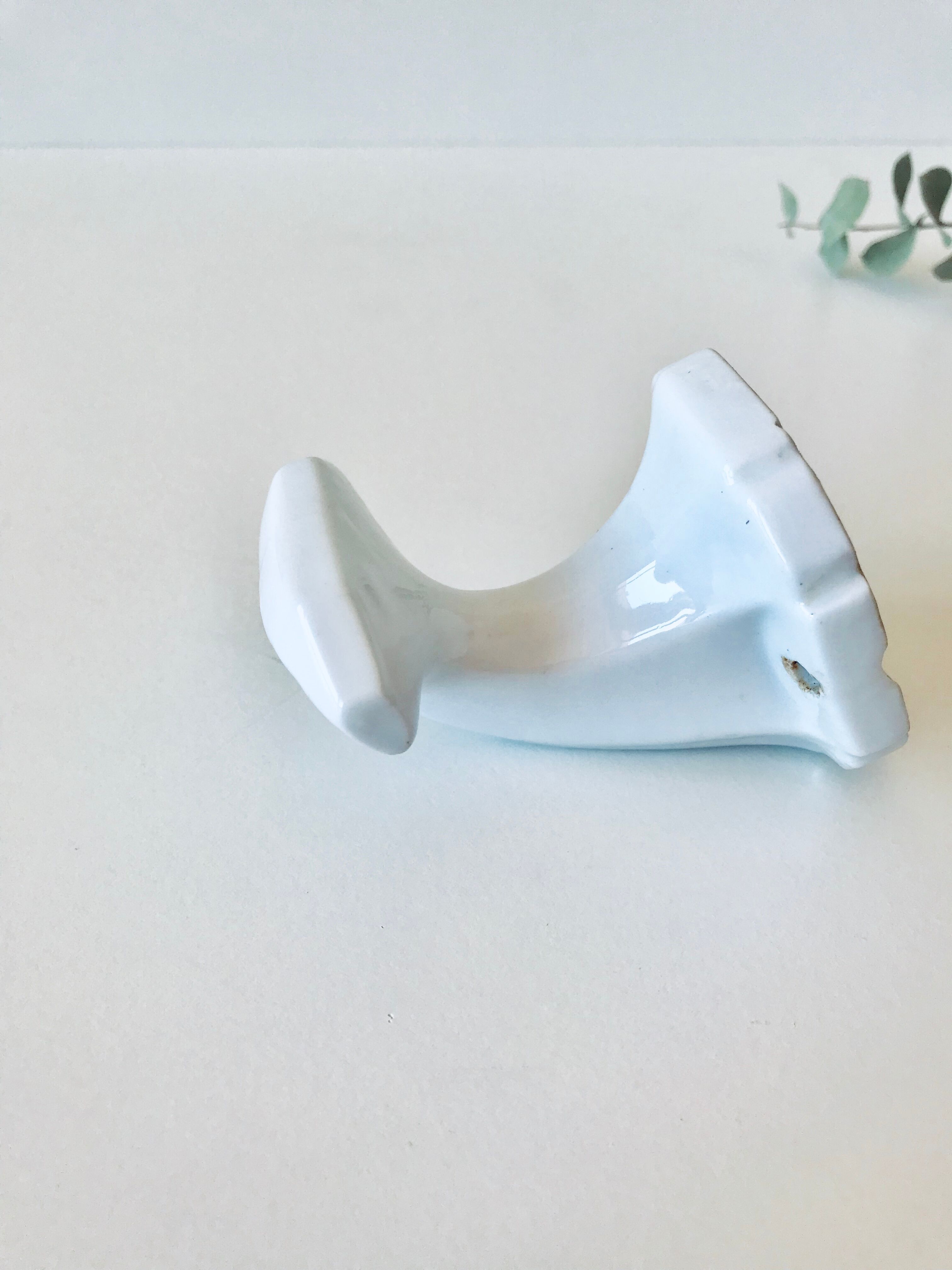 Antique porcelain pattery