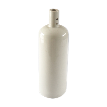 Bouteille en grès blanc