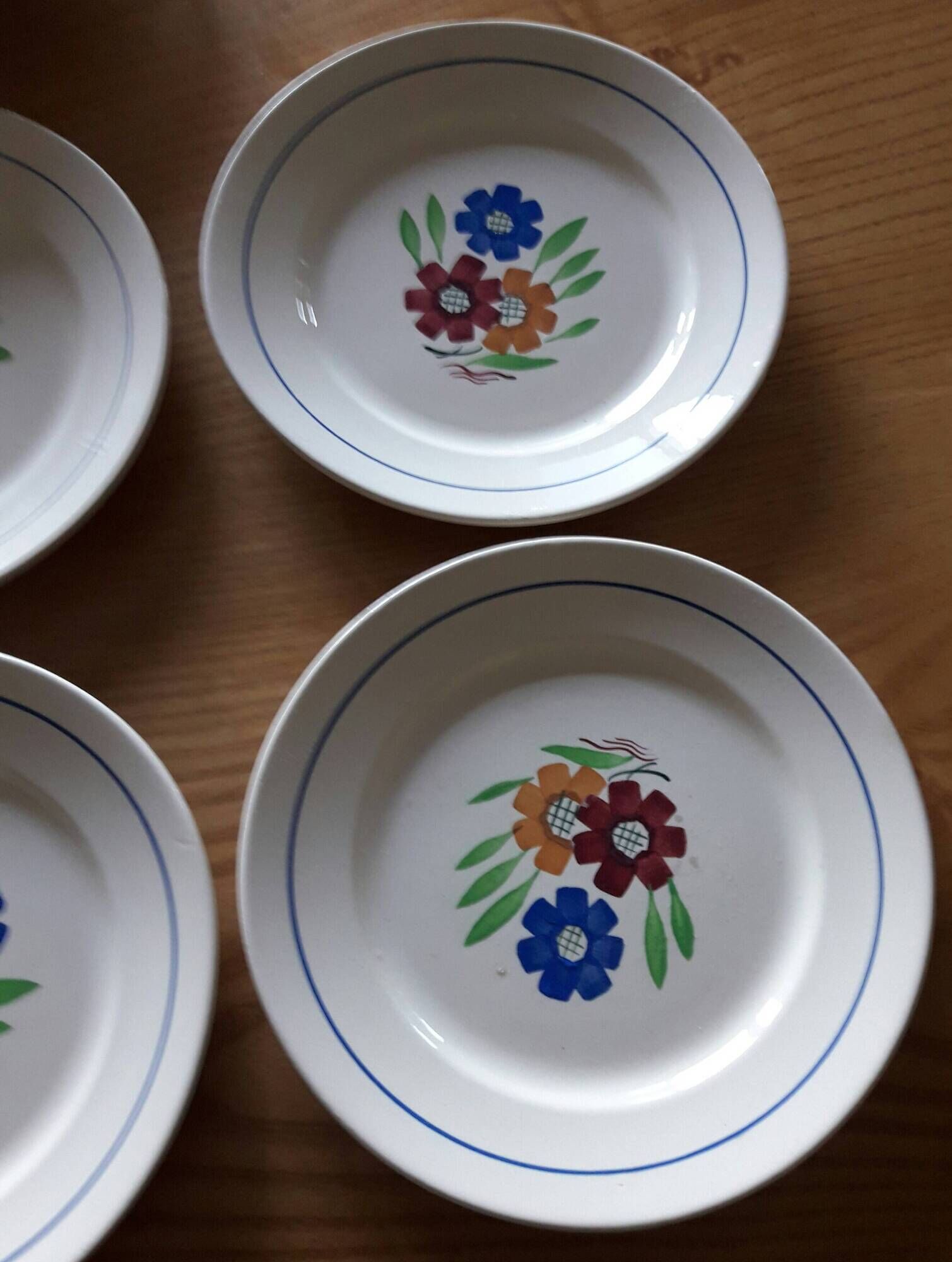 Set of 6 flat plates and 1 round dish KG Lunéville "Agnès"