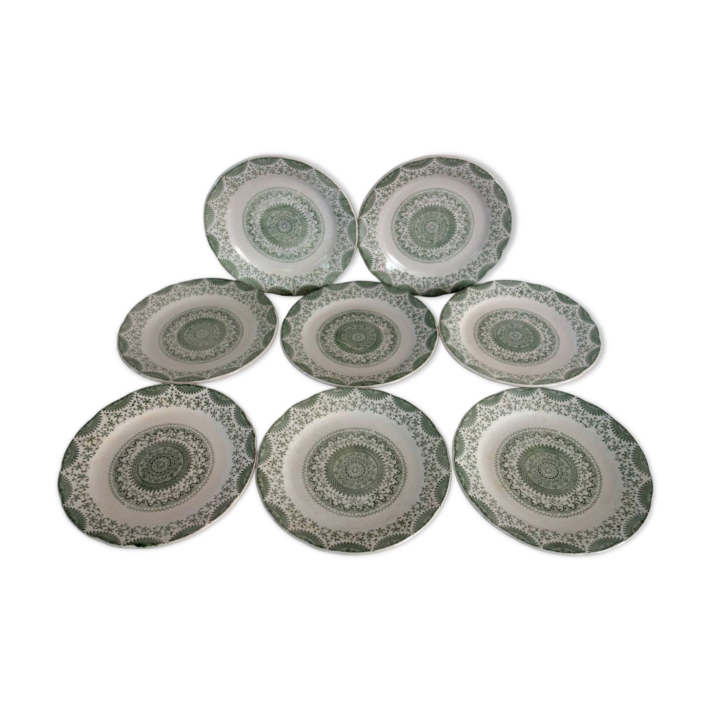 8 flat plates Fine Ware earthenware