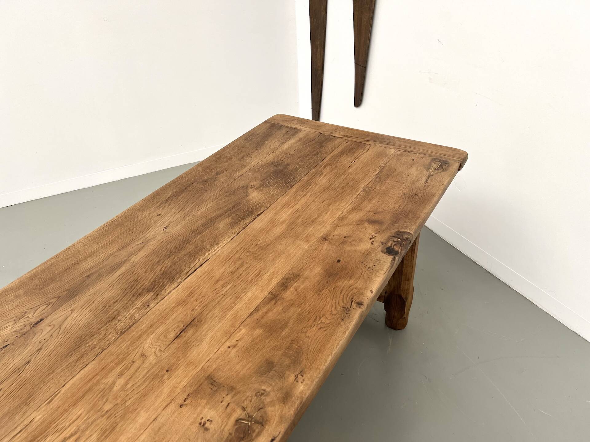 Table de ferme XIXe siècle en chêne et noyer