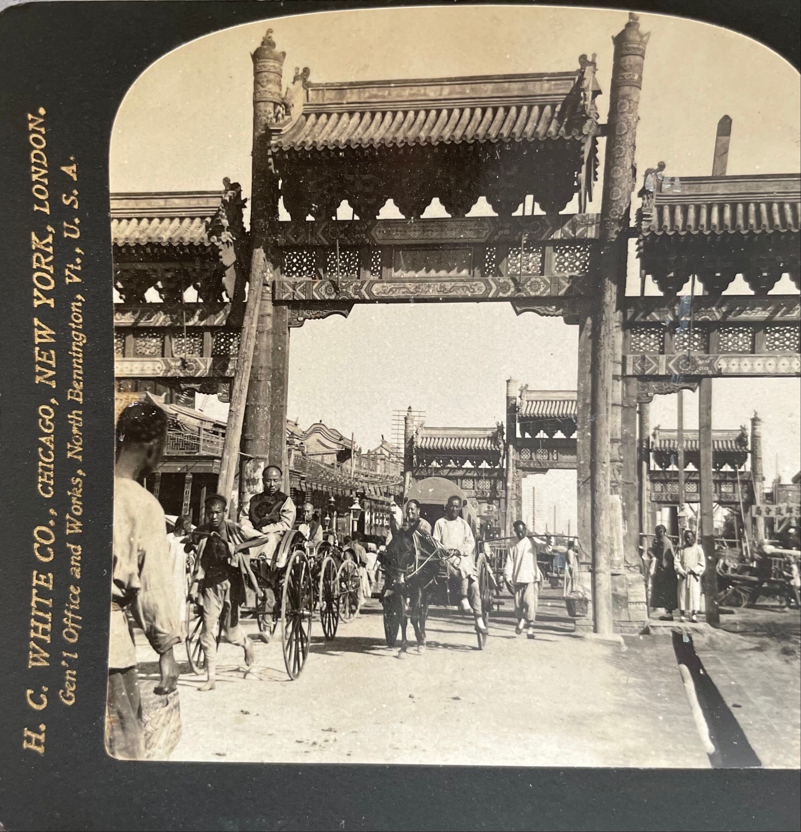 Old photography stereo, stereograph, luxury albumine 1903 Ha-ta-Men Street, Beijing, China
