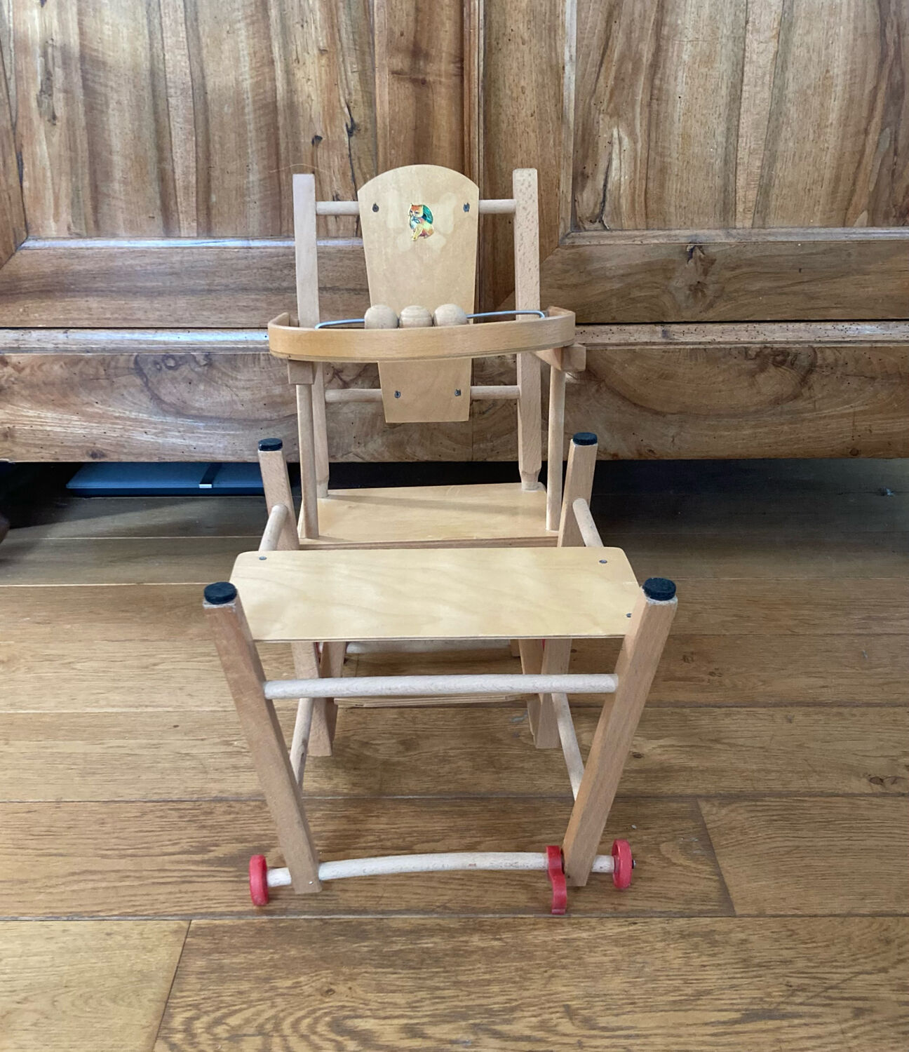 Doll high chair from the 20th century, convertible into a walker (deliverable)