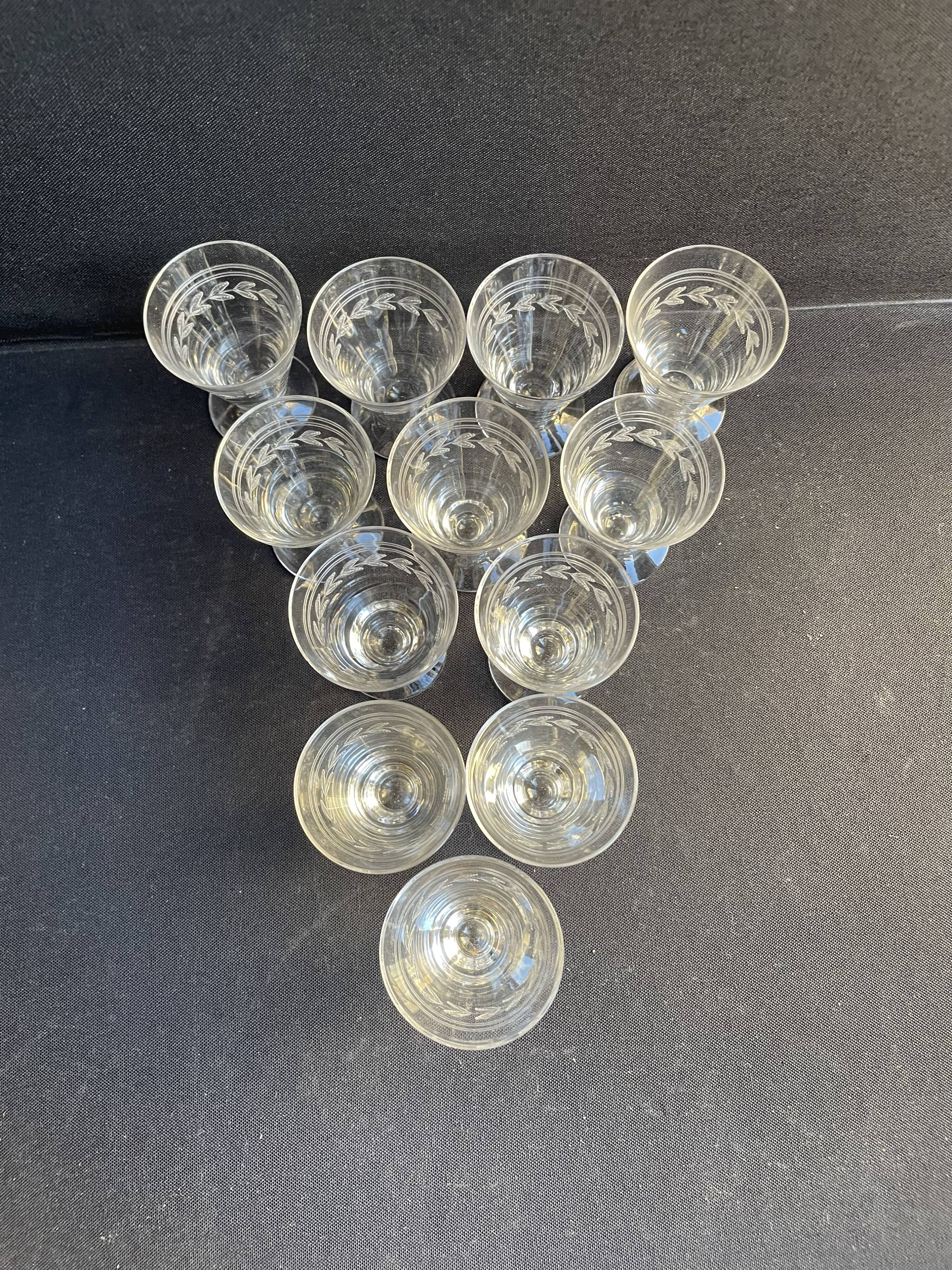 12 liqueur glasses – guilloché crystal – art deco