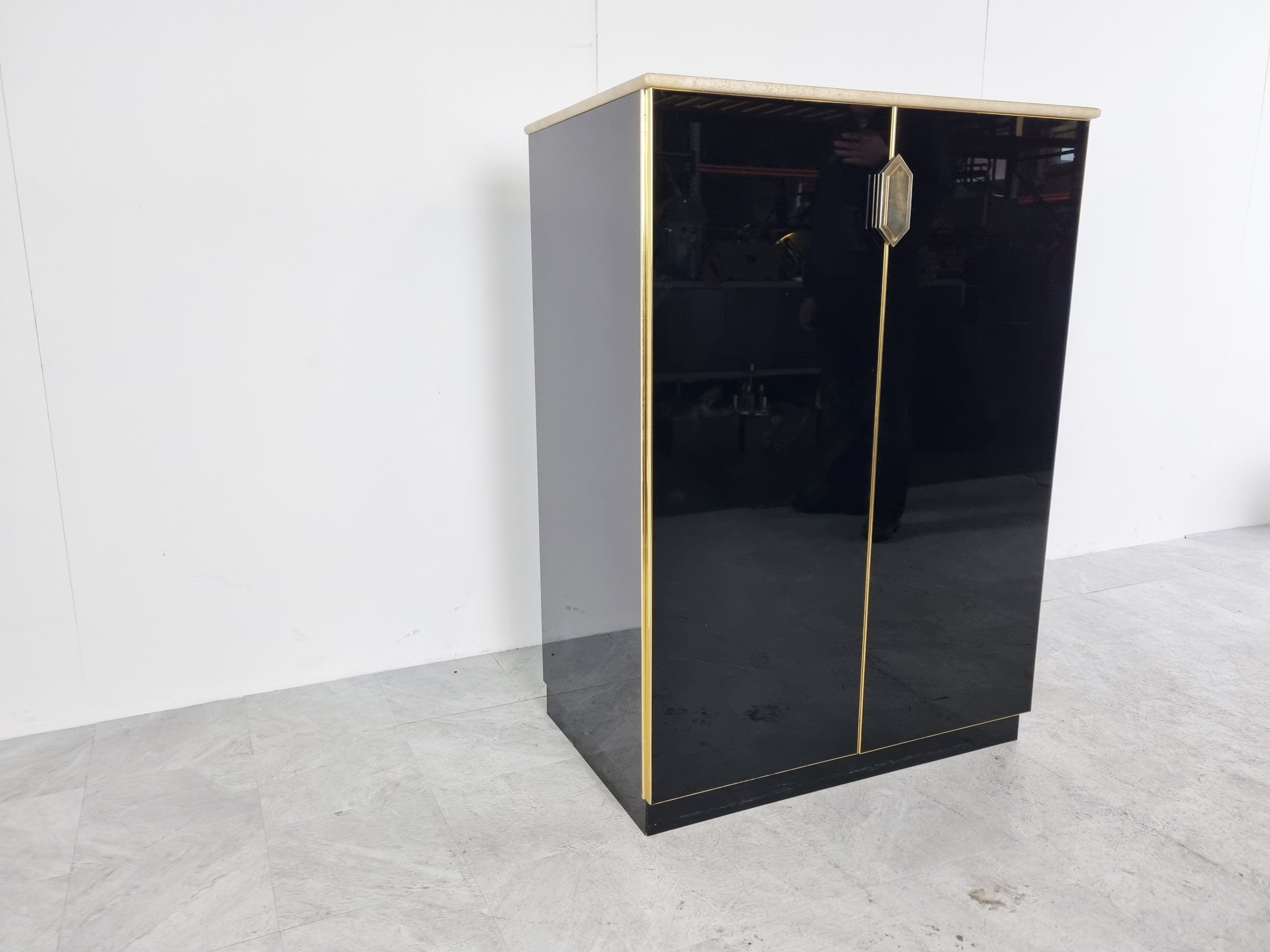 Bar en verre noir, années 1970