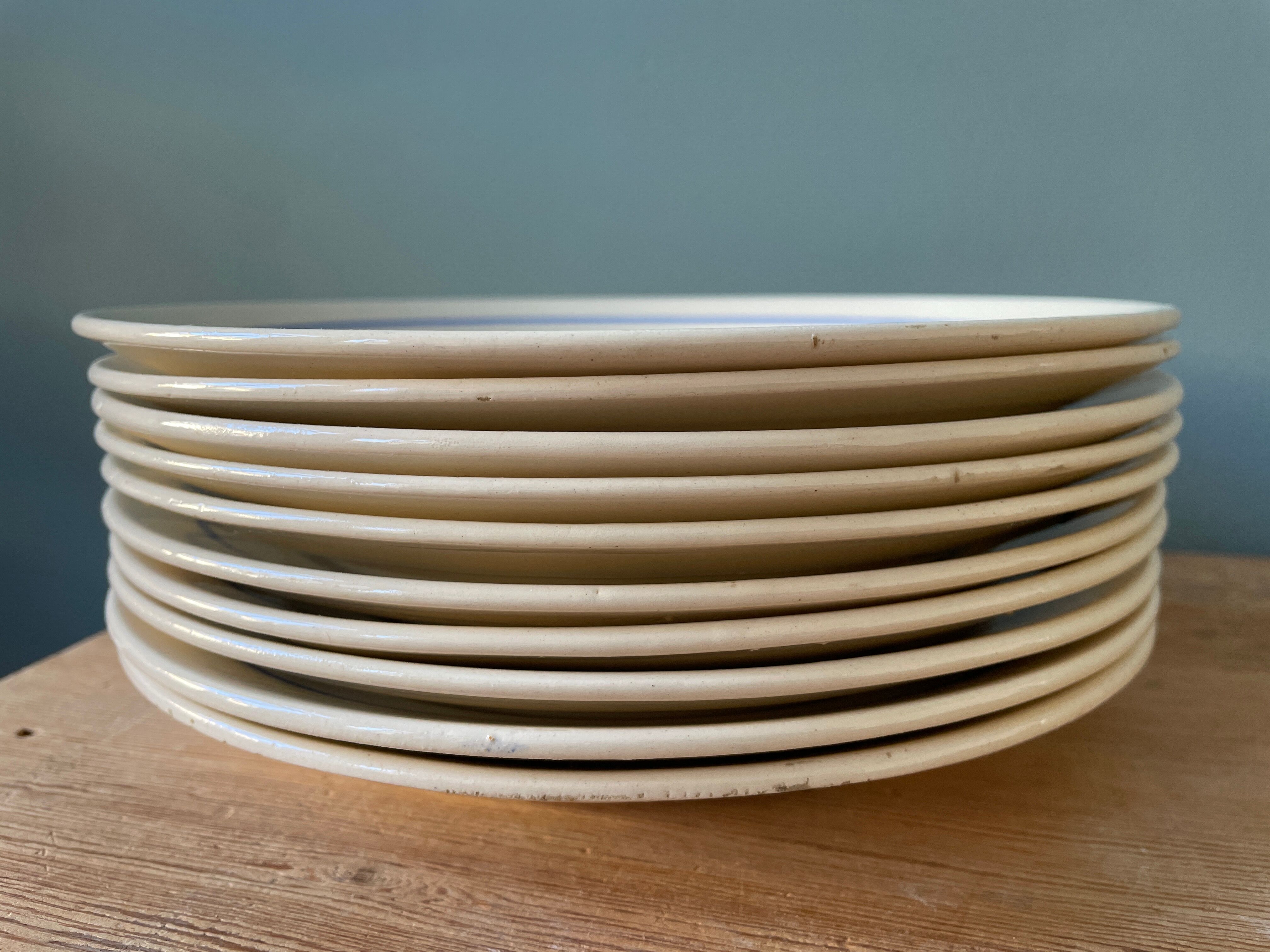Set of 10 flat plates K&G Lunéville, model Sylvain