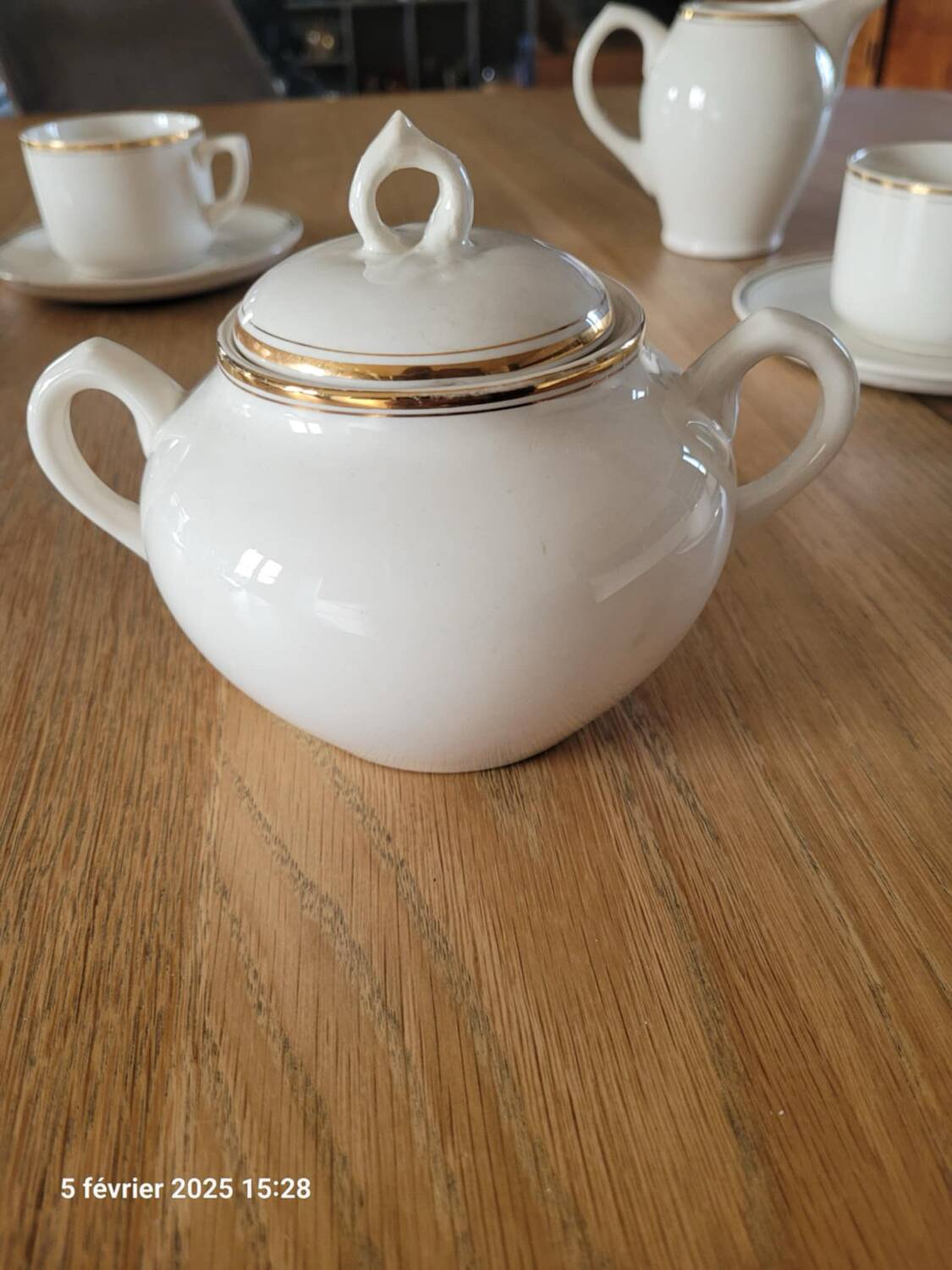 Porcelain coffee service