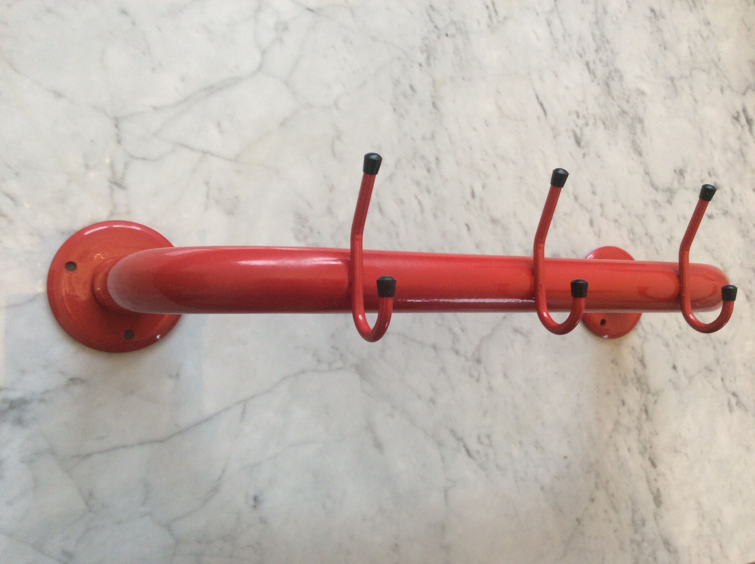 Vintage coat rack 70-80 red metal