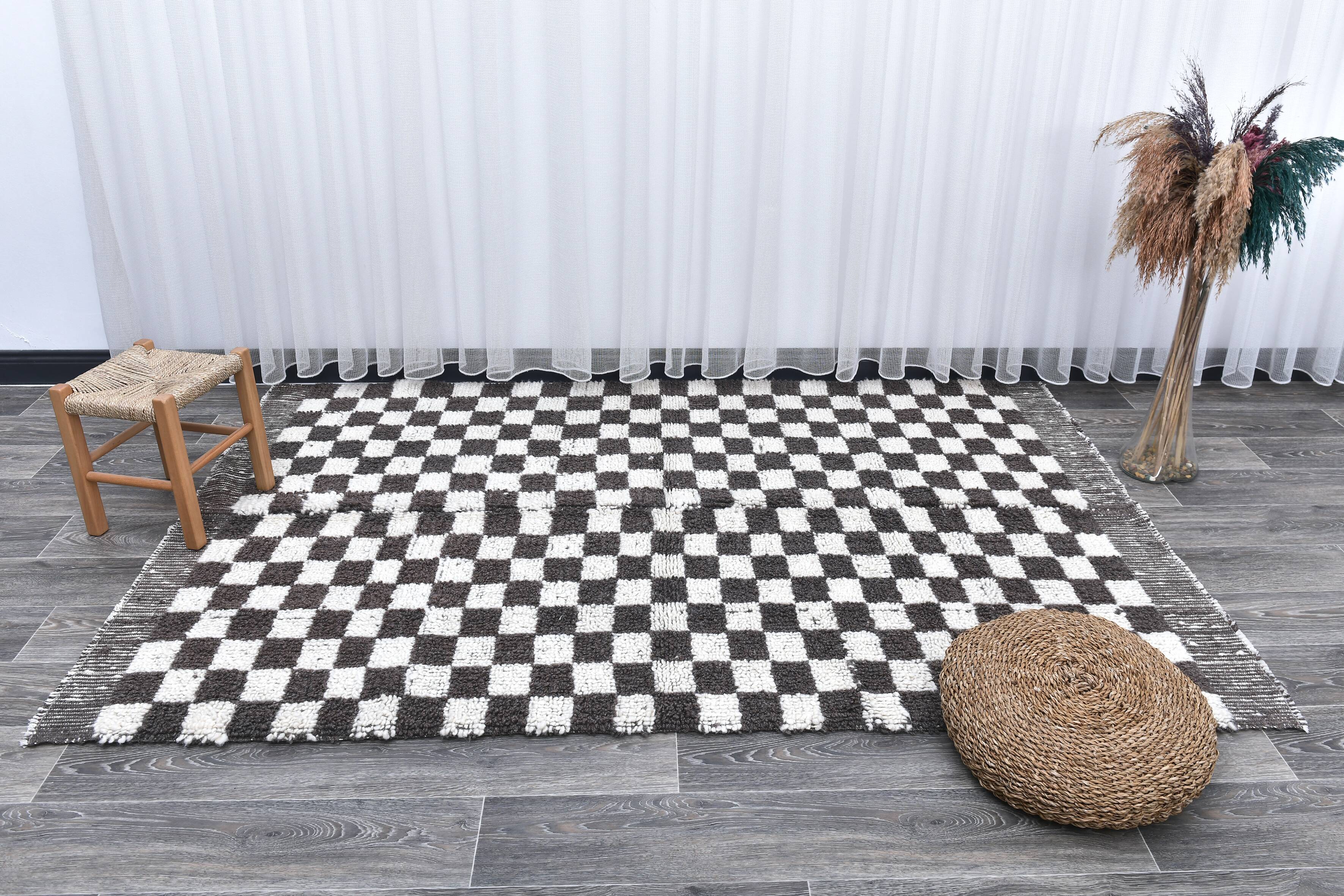 4x7 Checkered Handmade Wool Rug 137x214Cm SK 241436