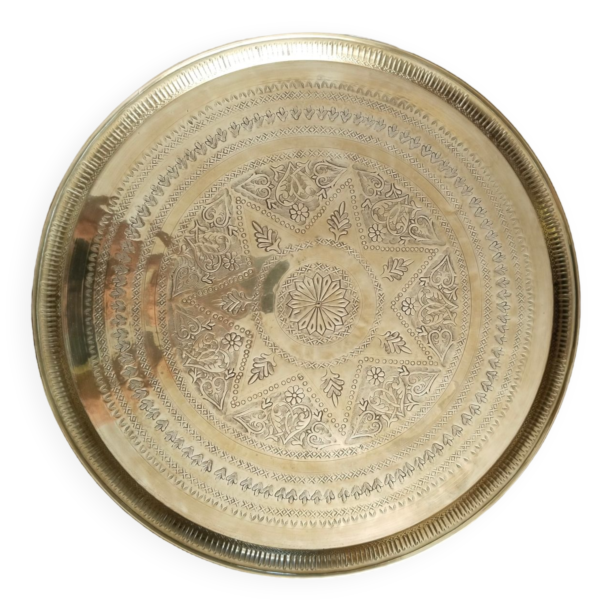 Round tray in old hammered copper, Moroccan, antique