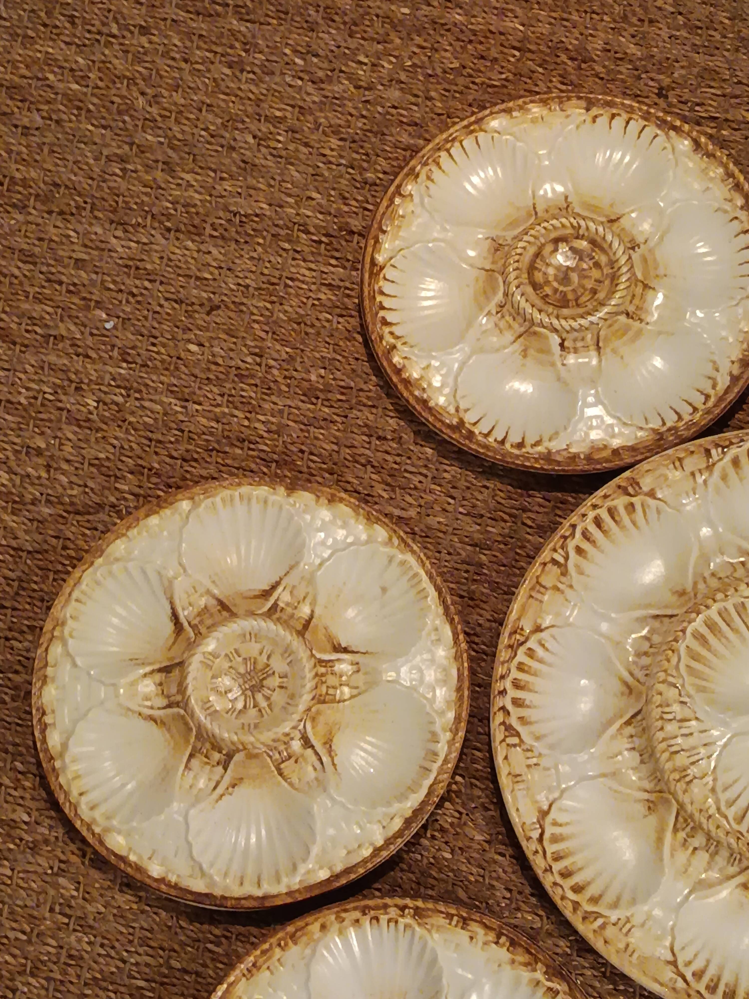 6 oyster shell plates and Chantilly porcelain serving platter