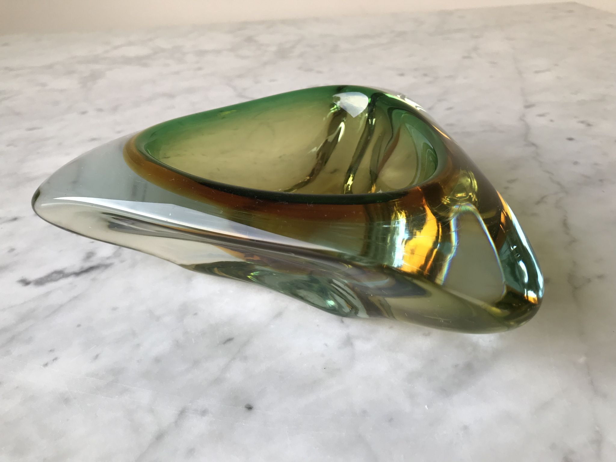 Empty pocket or ashtray of Murano "Sommerso" - Italy, 1970s.