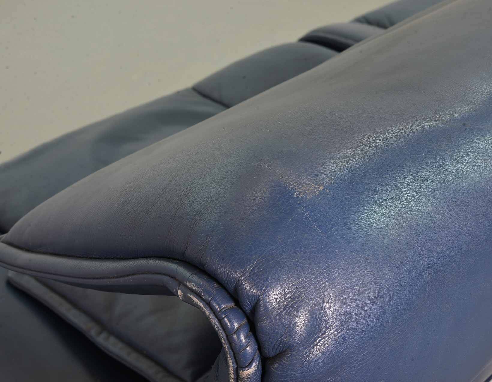 Vico Magistretti 3-Seat Flexible Cassina Blue Leather 'Veranda' Sofa, Italy