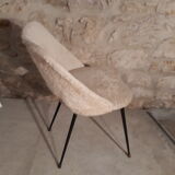 Barrel chair in toupee