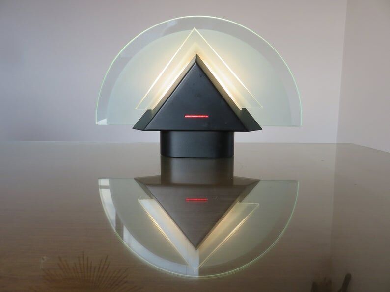 Graphic lamp "half moon" 1980s era Memphis