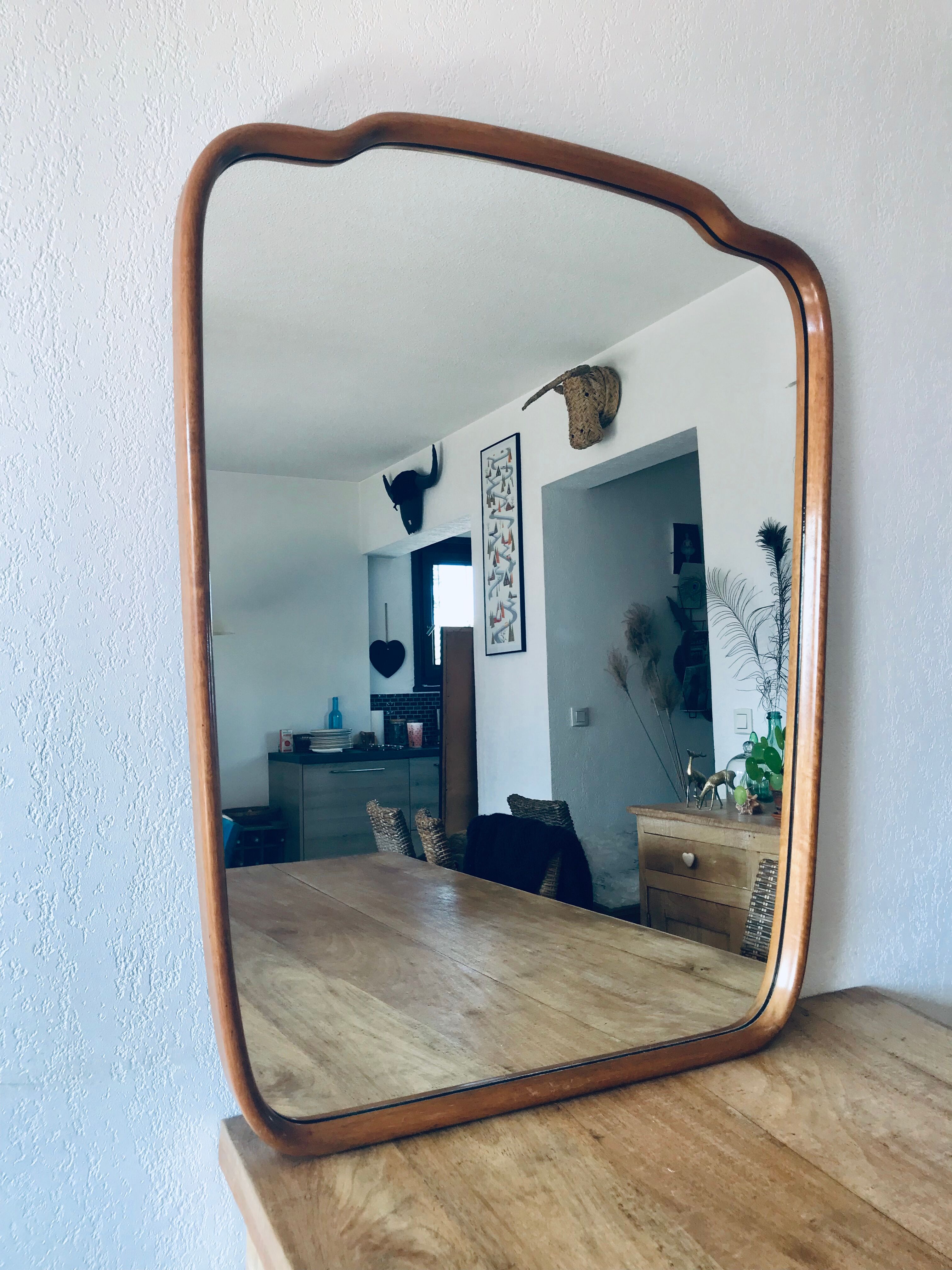 Free form mirror 80x104cm
