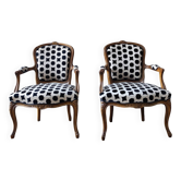 Paire de fauteuils cabriolets louis xv