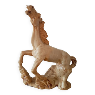 Statuette cheval