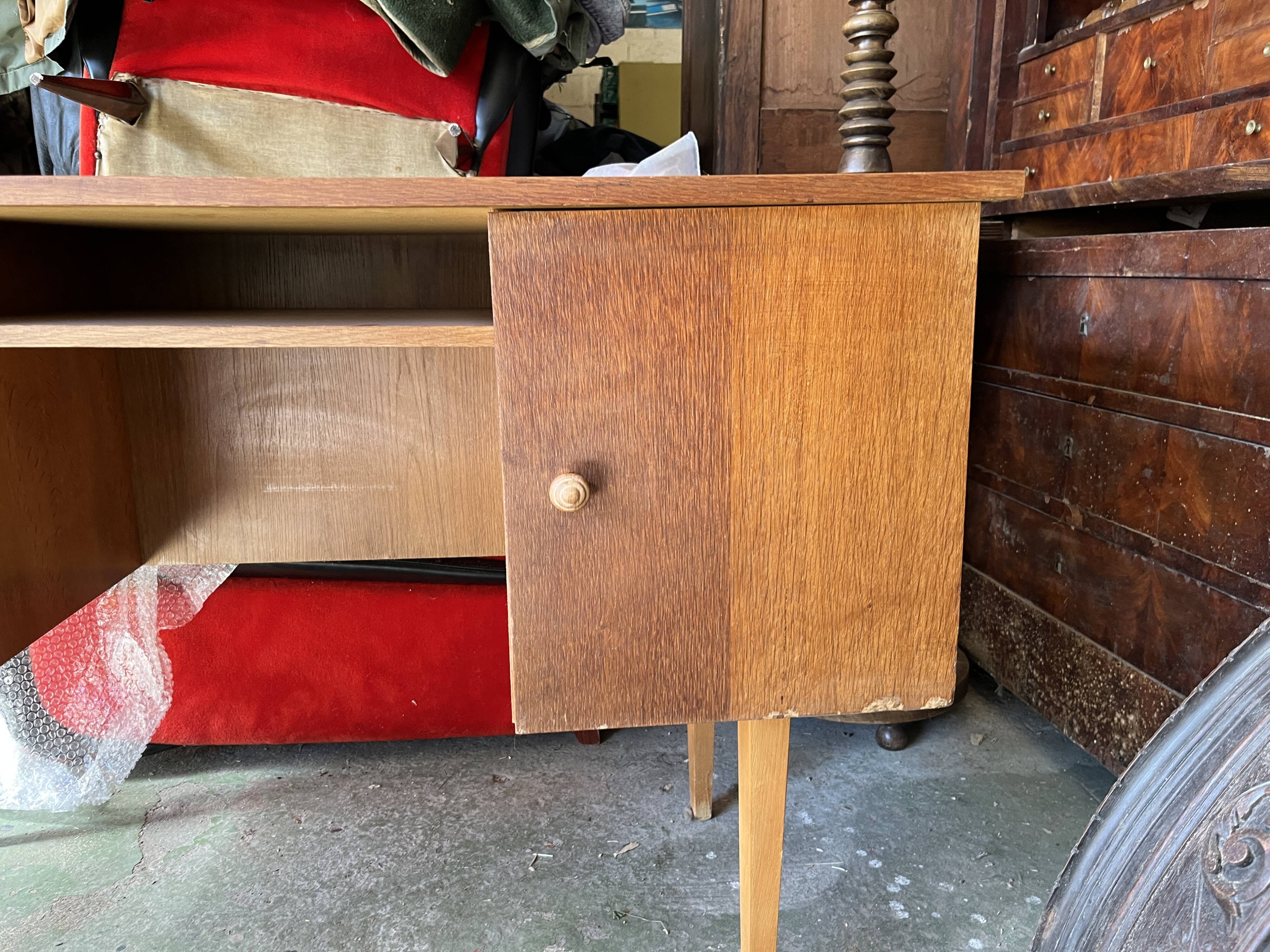 Vintage 1950s desk in light wood – compass base