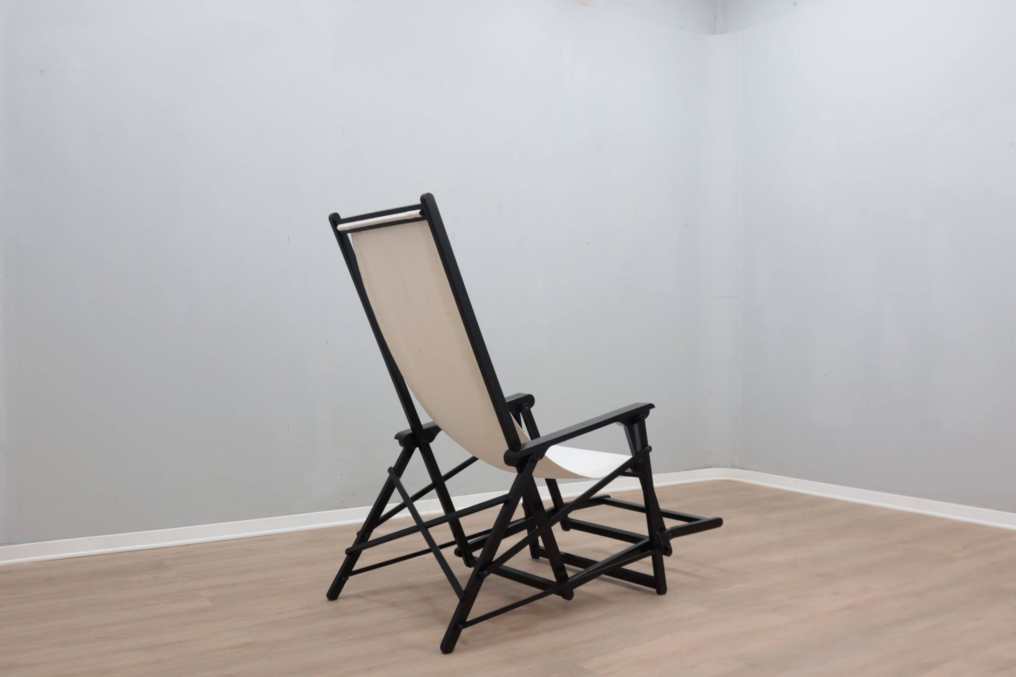 Vintage Italian design folding deck chair 1970s
