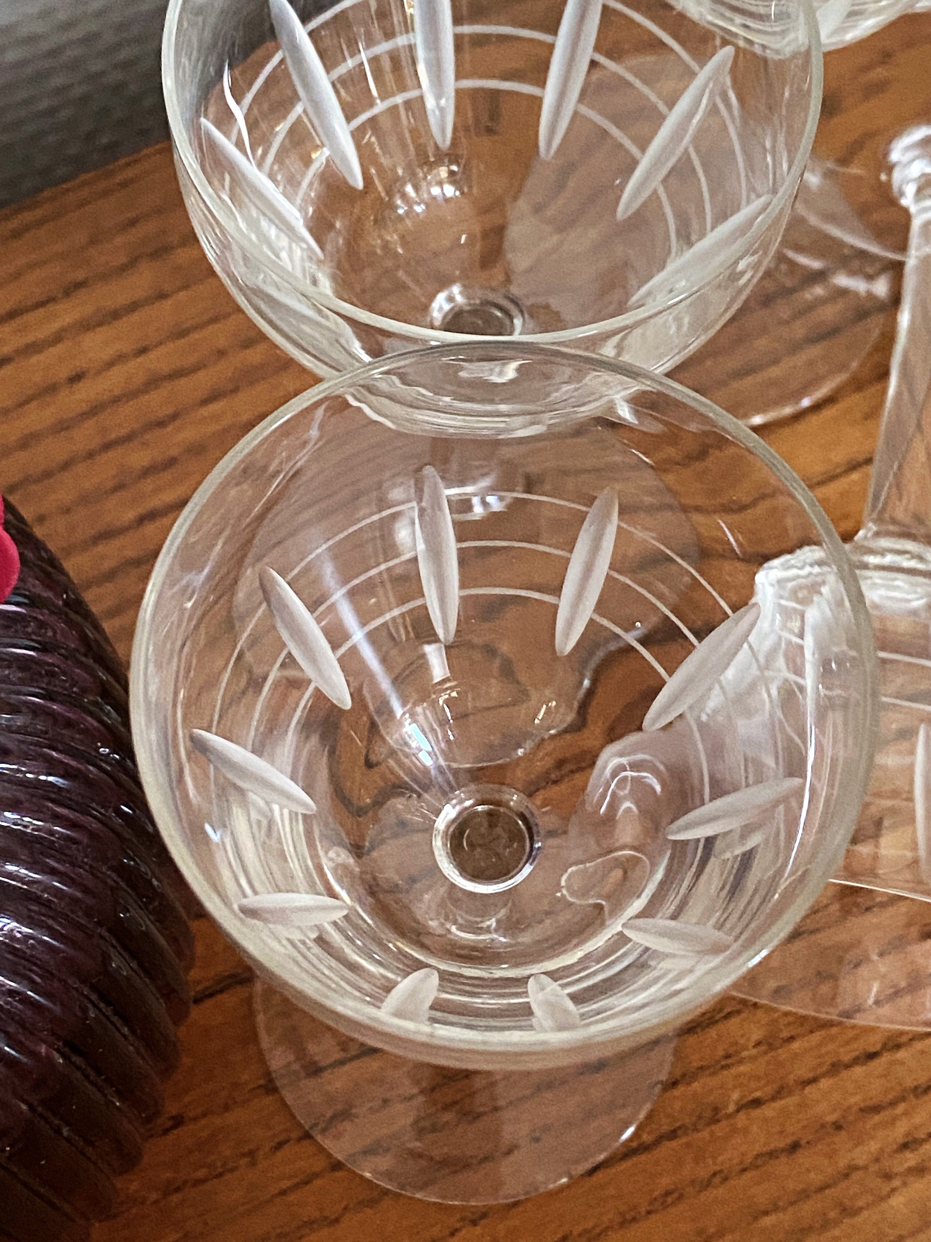 Set of 6 engraved wine glasses