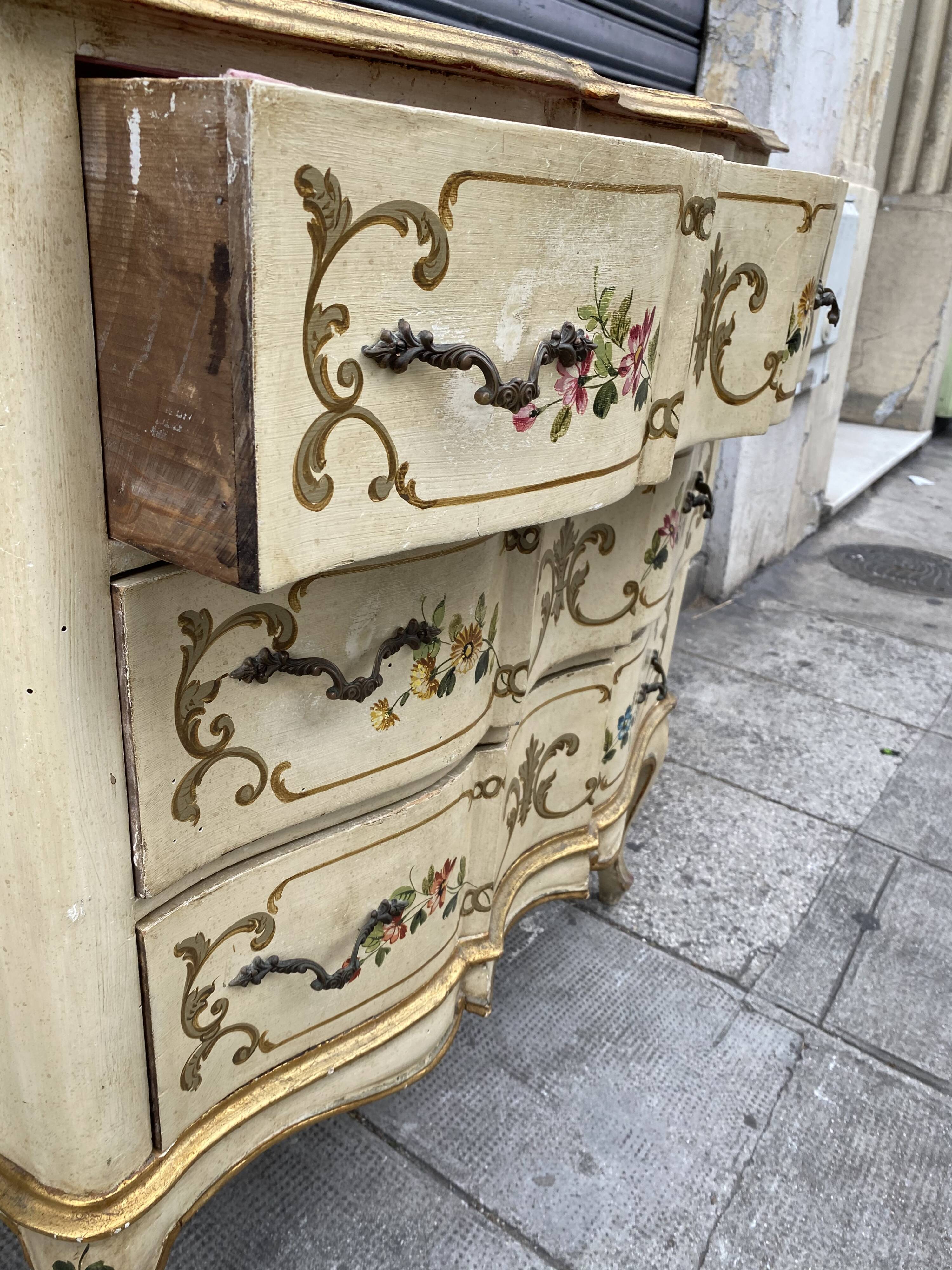 Venetian chest 3 drawers