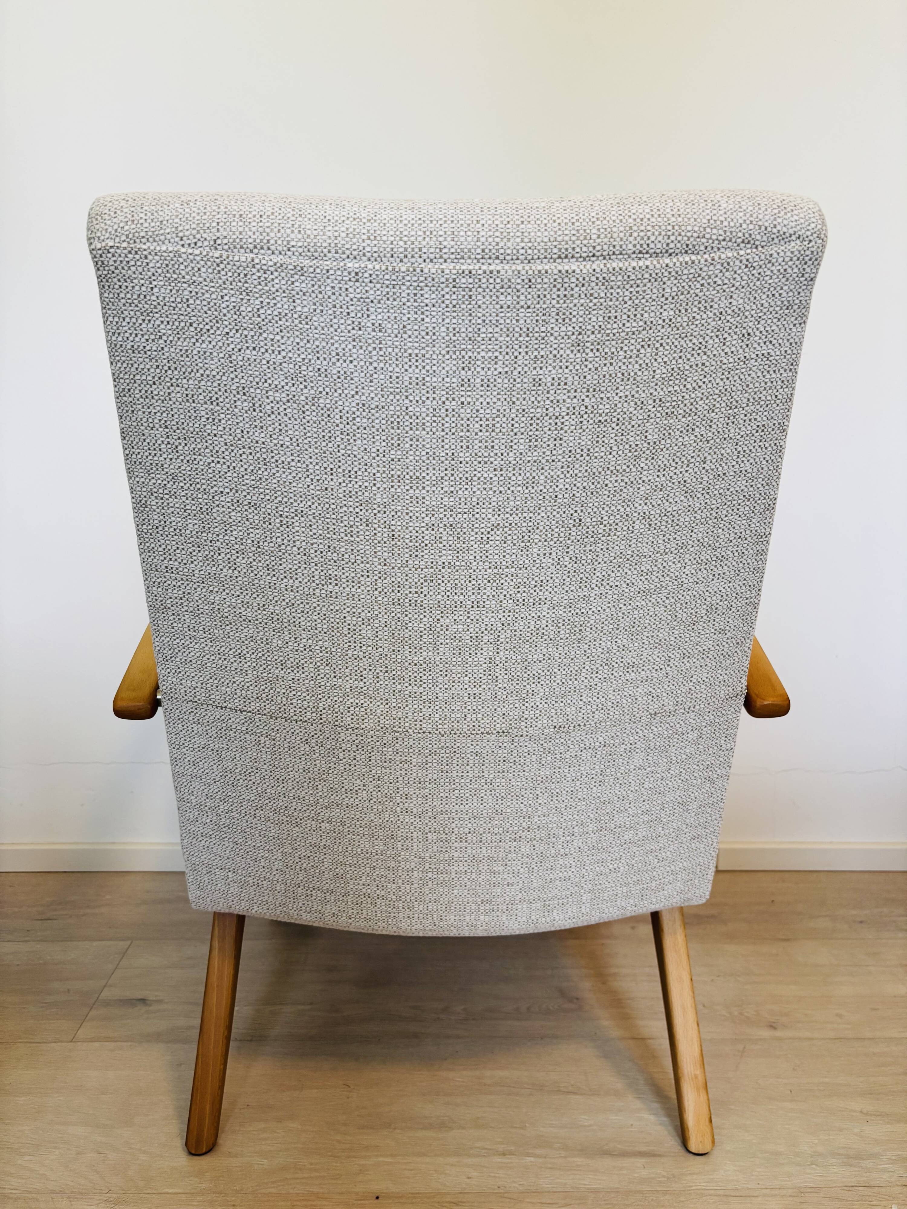 Vintage Armchair by  Jaroslav Šmidek, Czechoslovakia 1970s