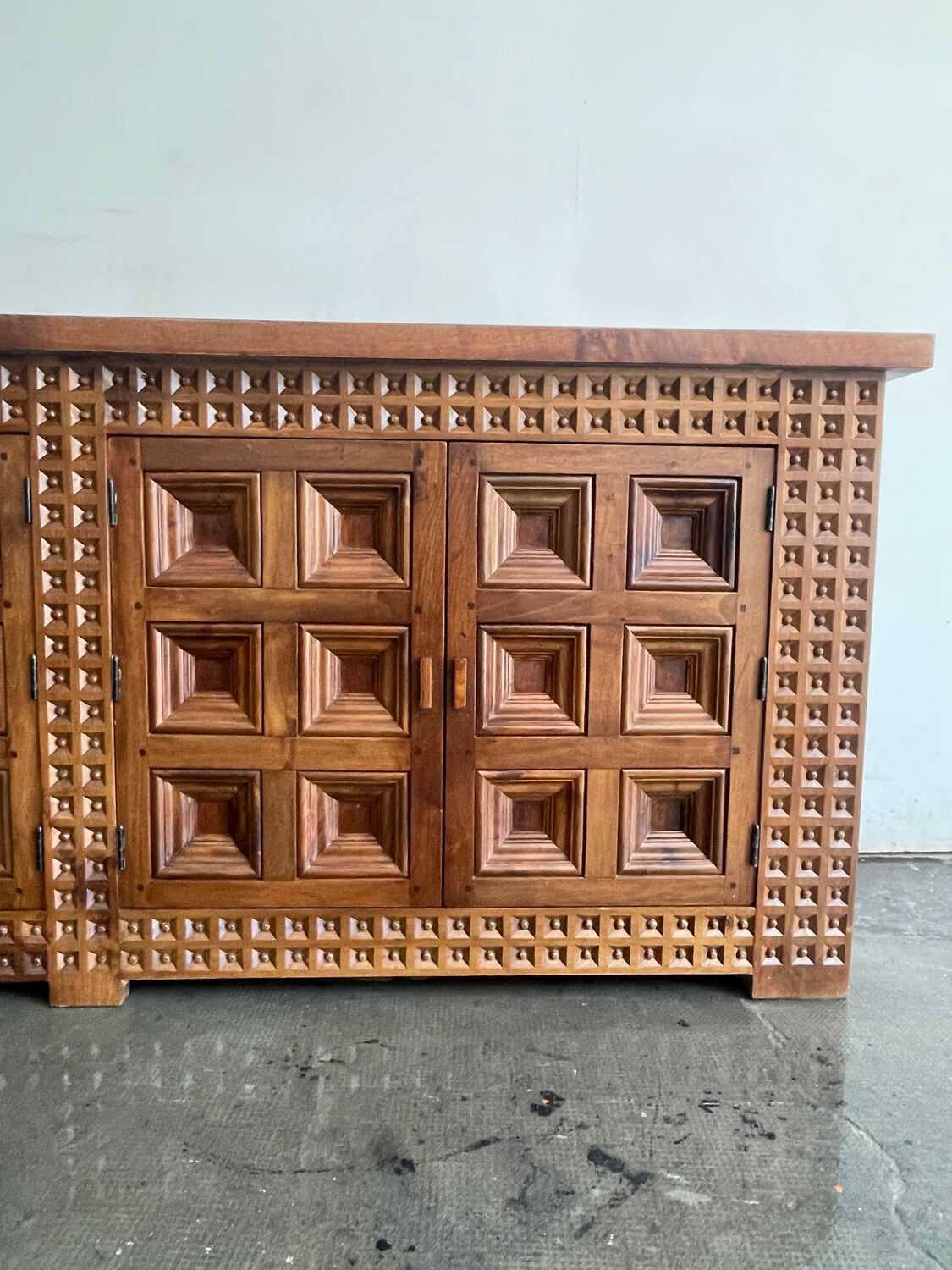 Buffet espagnol Brutalis