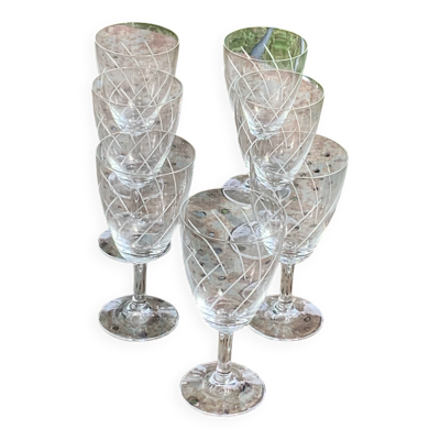 7 verres à vin en cristal et verre ciseles vintage