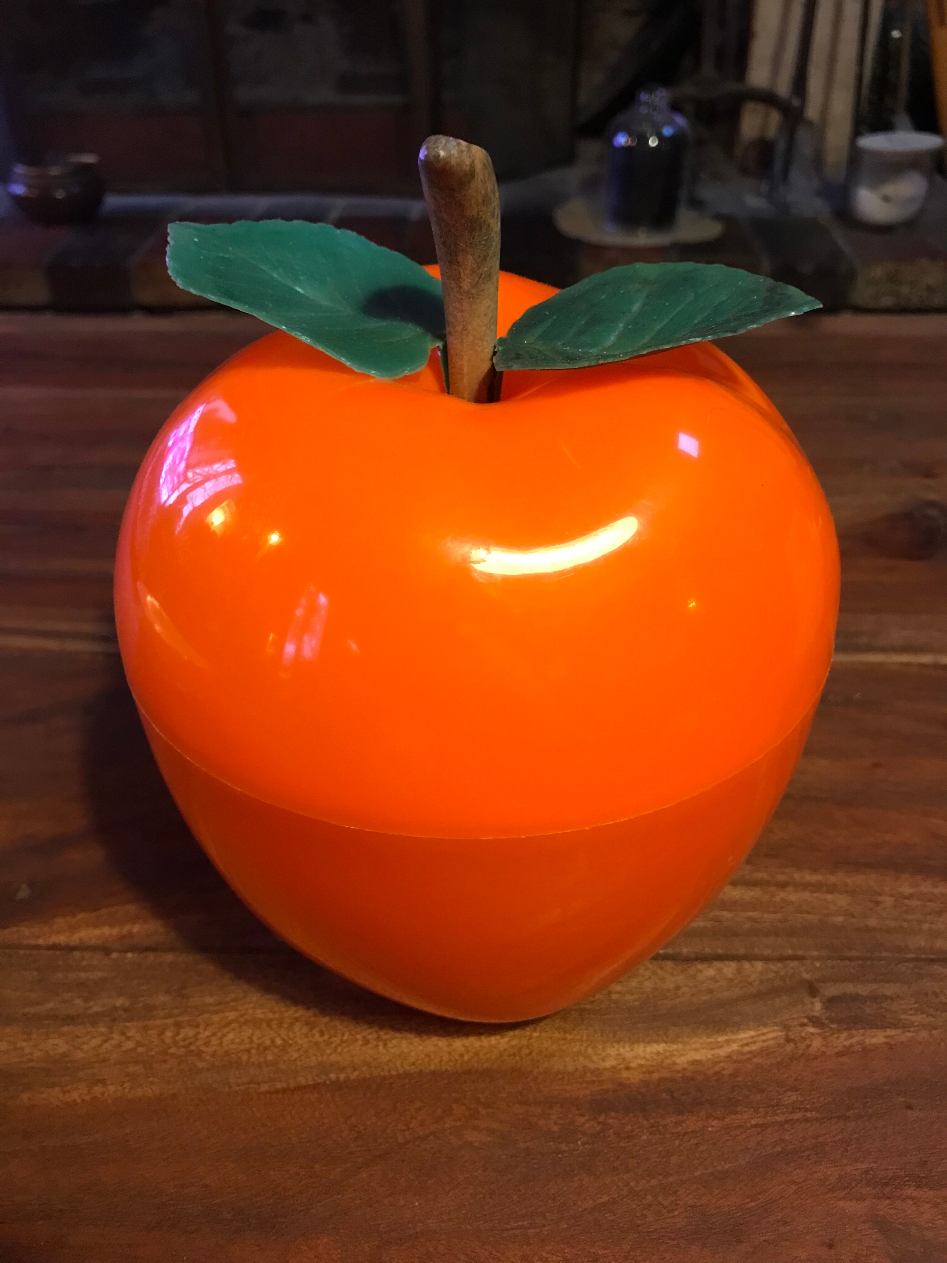 Apple ice preservative