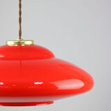 Lampe de soucoupe en verre rouge et laiton du milieu du siècle