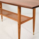 Coffee table in teak with boat shape