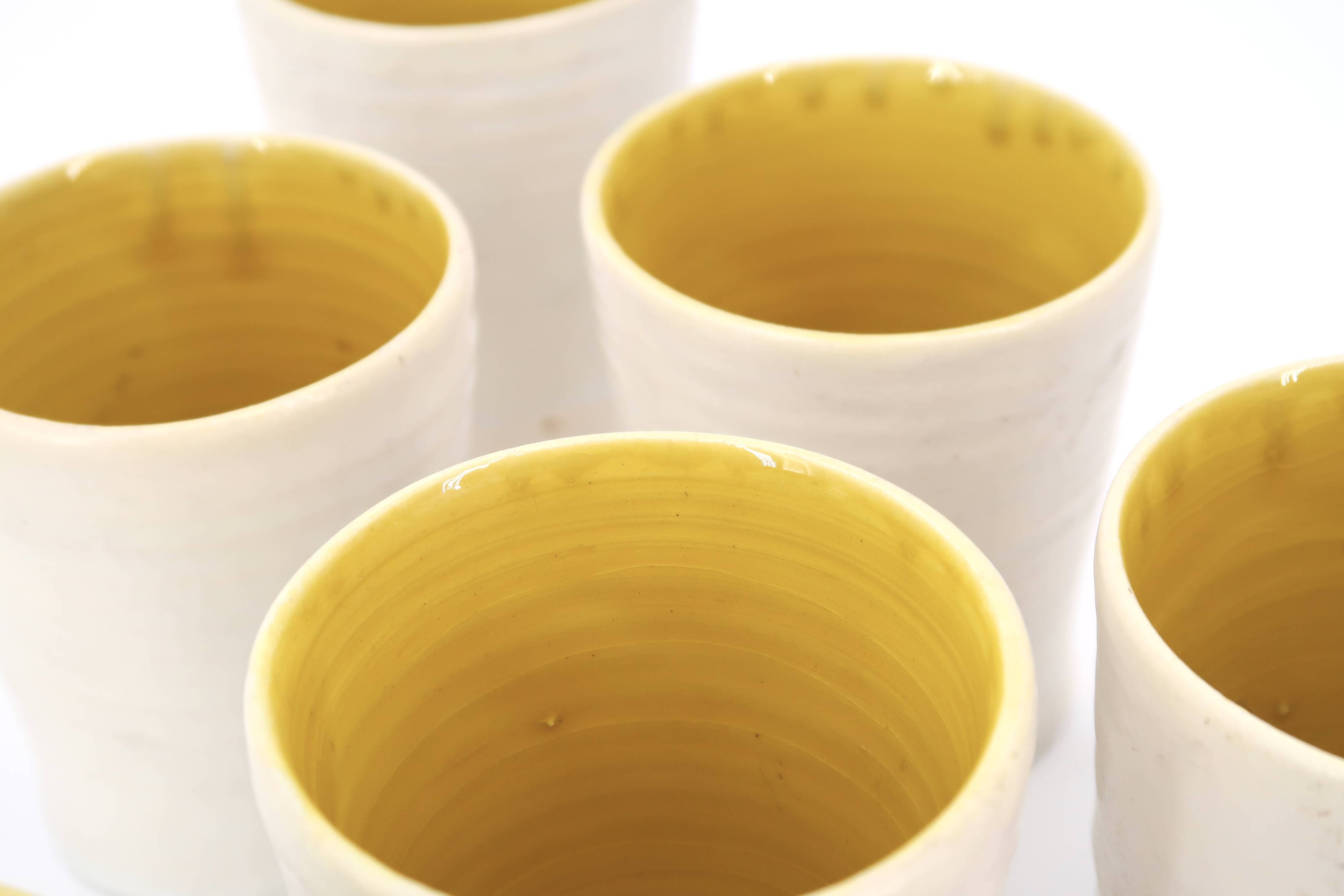 Ceramic glasses by Guy Resse white and yellow, Vallauris