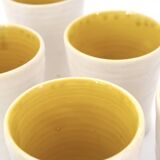 Verres en céramique de Guy Resse blanc et jaune, Vallauris