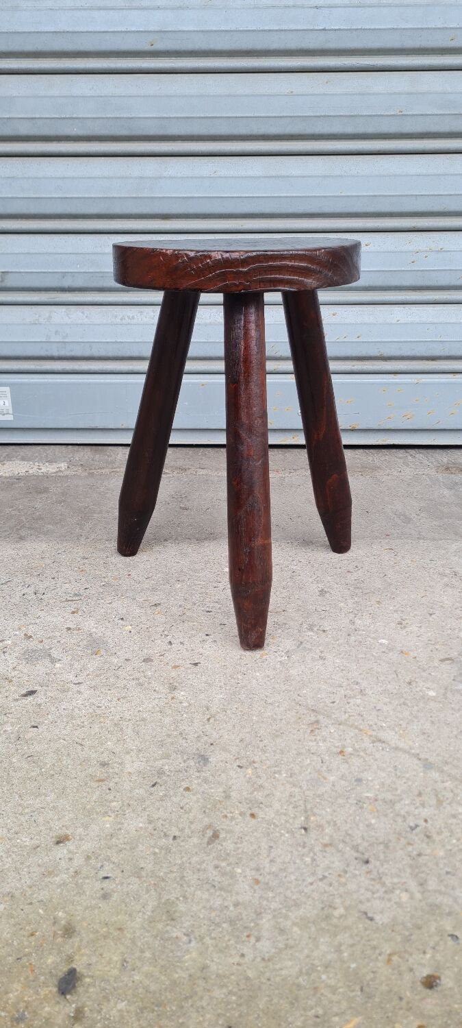 Tripod stool