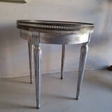 White marble bouillotte coffee table