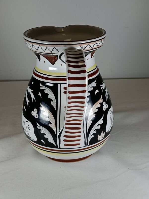 Pichet italien Arcaico Siena en céramique peinte à la main – décor animalie