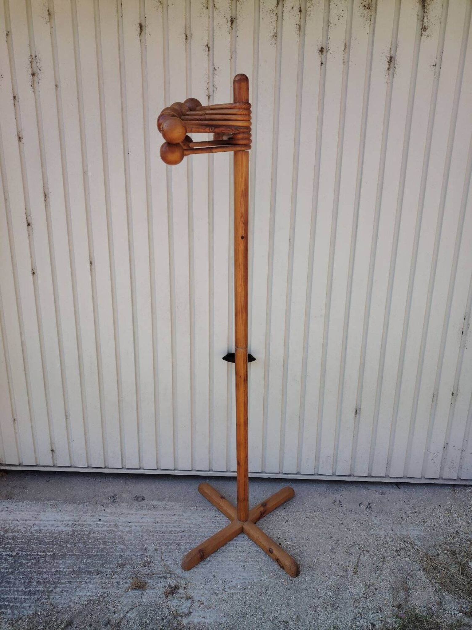 Coat rack