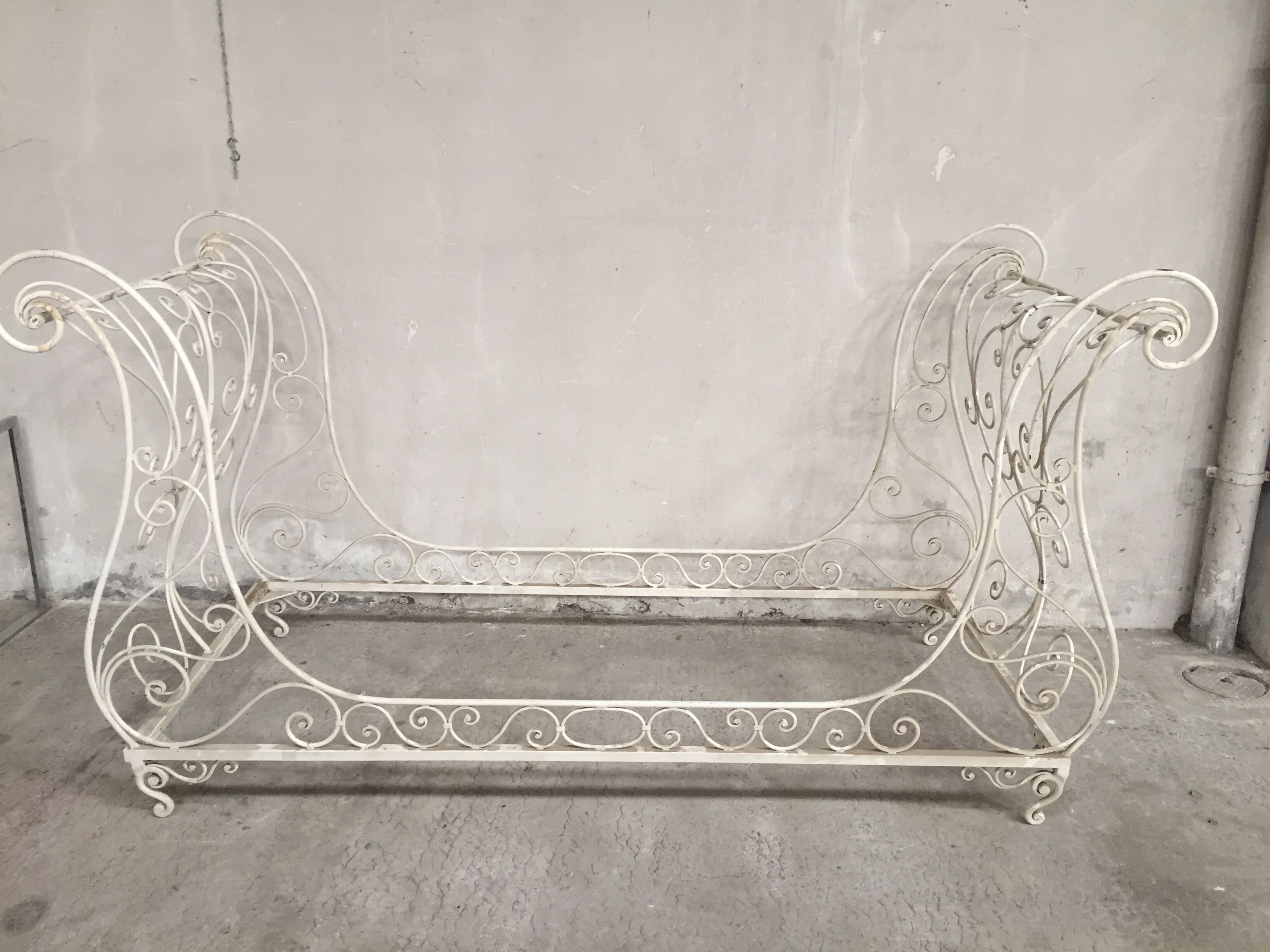 Bed former romantic wrought iron 1900