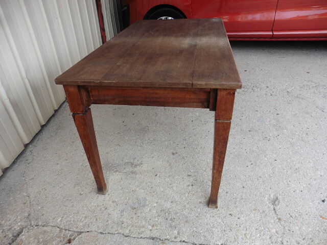 Old farmhouse table in solid oak