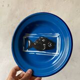 8 assiettes émaillées