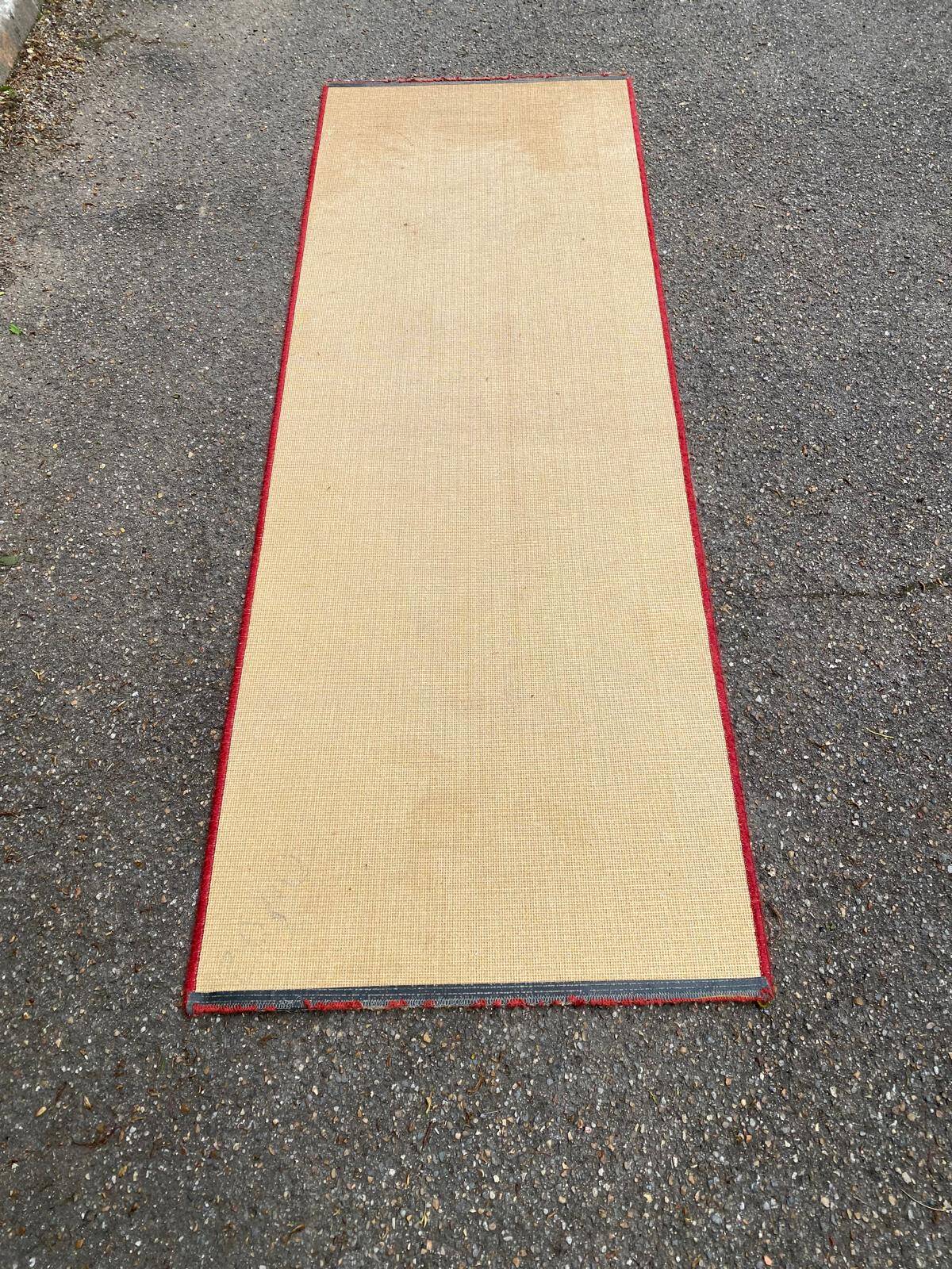 Long Persian rug in burgundy red wool with flowers, handmade 205x70