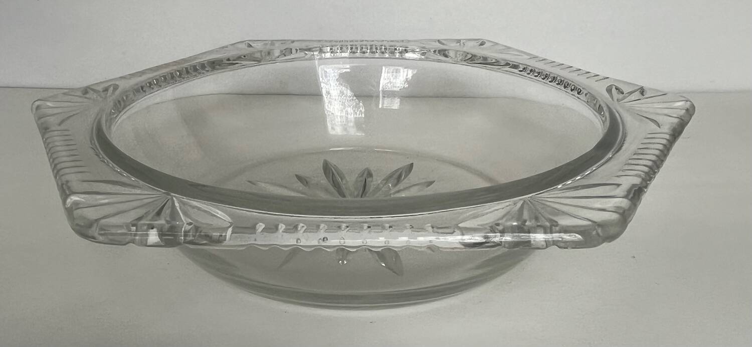 Large empty glass pockets