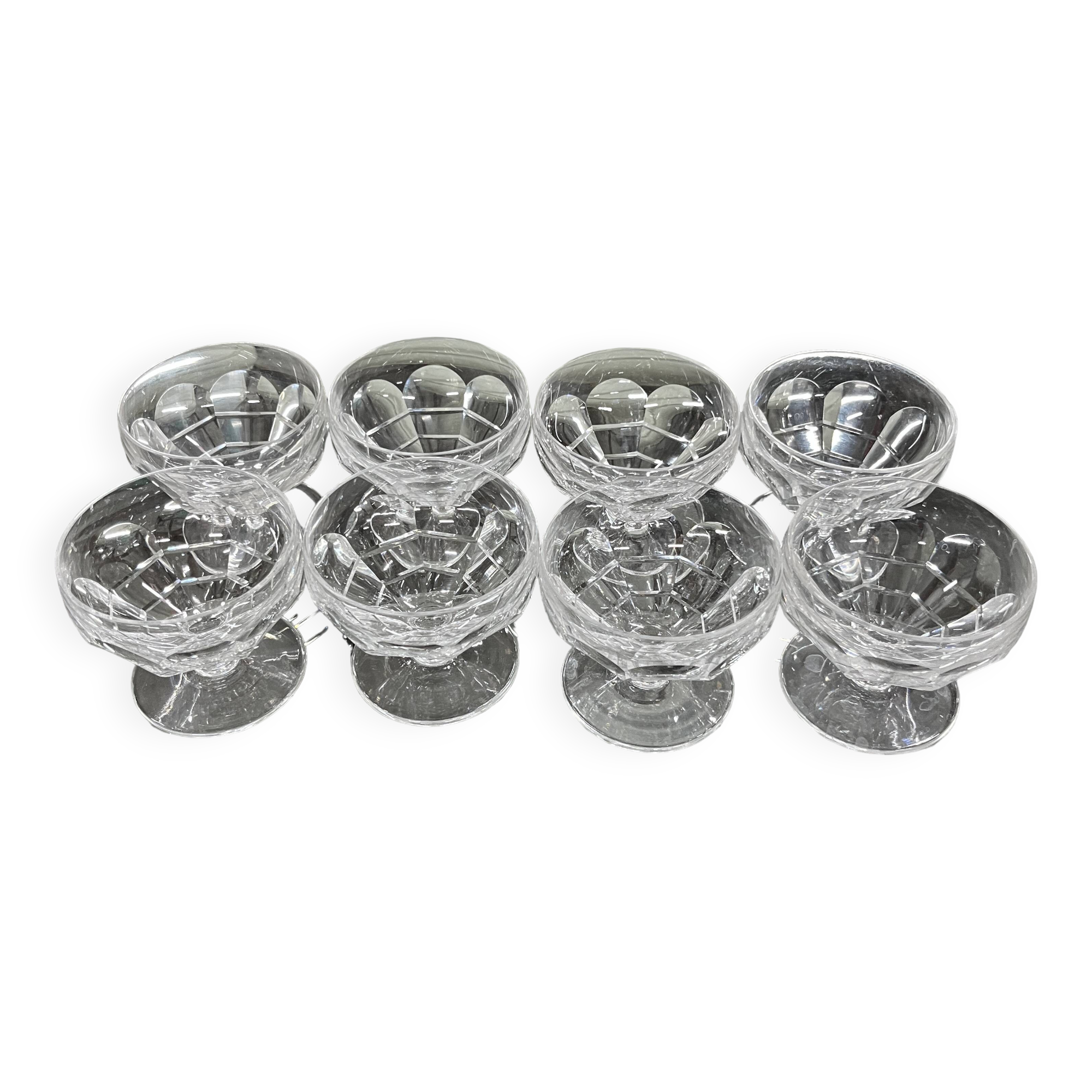 Set of 08 Saint-Louis champagne glasses